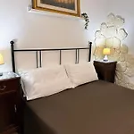 Sweet Lotus Apartment